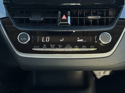 Used 2026 Toyota Corolla LE FWD image 19