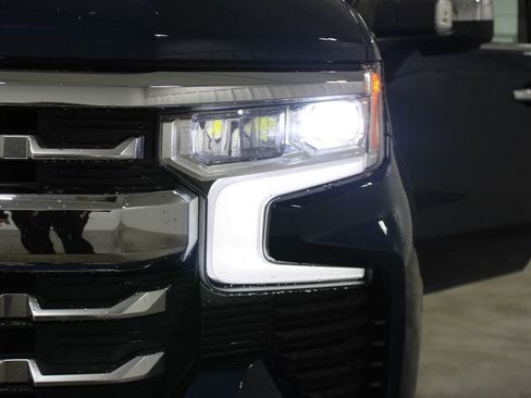 Used 2023 Chevrolet Silverado 1500 LTZ AWD/4WD image 21