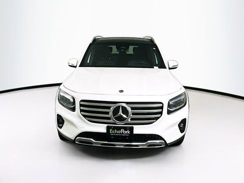 Used 2025 Mercedes-Benz GLB 250 image 2