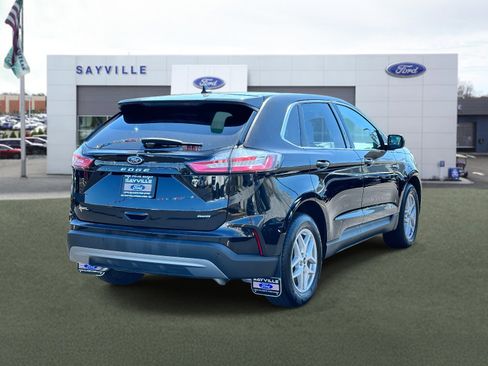Used 2023 Ford Edge SEL image 5