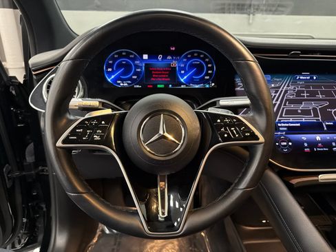 Used 2024 Mercedes-Benz EQS 450+ SUV image 28