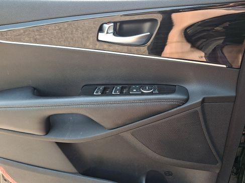 Used 2019 Kia Sorento L FWD image 20