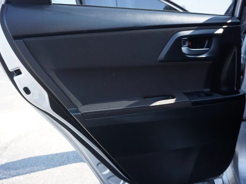 Used 2018 Toyota Corolla iM FWD image 12