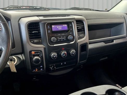 Used 2018 RAM 1500 Tradesman AWD/4WD image 9