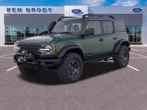 Used 2022 Ford Bronco Everglades AWD/4WD image 3