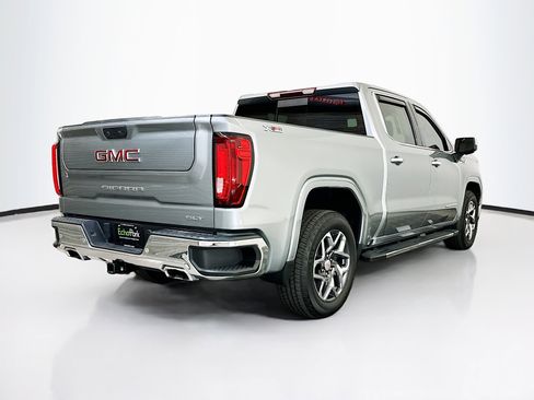 Used 2023 GMC Sierra 1500 SLT w/ SLT Premium Plus Package image 9