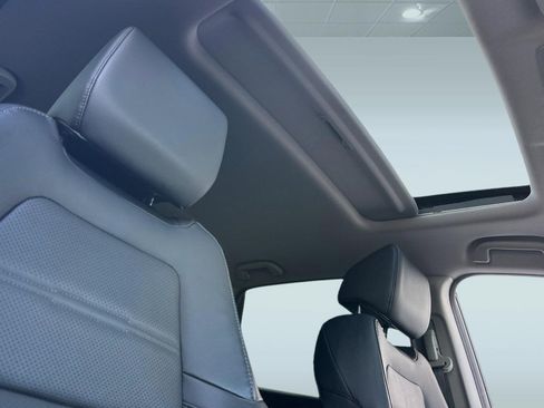 Used 2021 Honda CR-V EX-L image 16