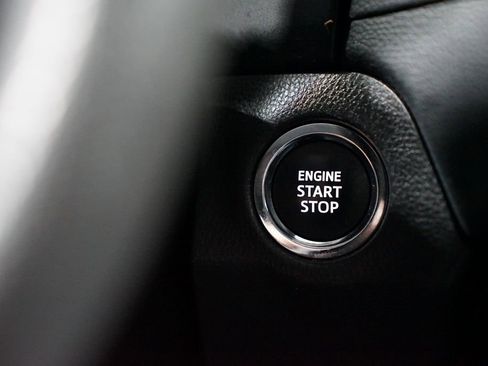 Certified 2025 Toyota RAV4 XLE AWD/4WD image 23