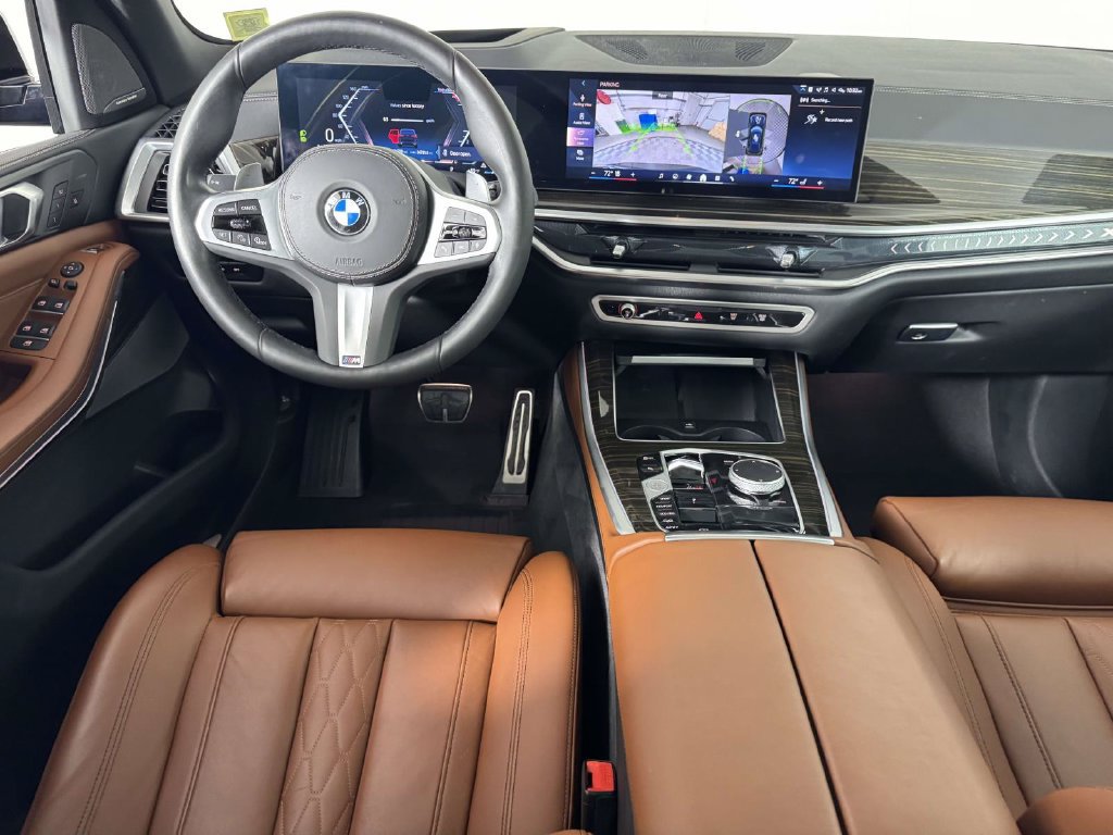 Used 2025 BMW X5 xDrive40i w/ M Sport Package AWD/4WD image 5