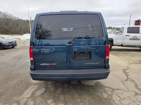 Used 2003 Chevrolet Astro LS AWD 3dr Mini Van w/ LS Preferred Equipment Group image 10