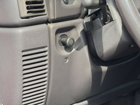 Used 2000 Jeep Wrangler Sport AWD/4WD image 22