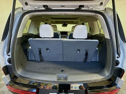 Certified 2025 Hyundai Santa Fe Calligraphy image 27