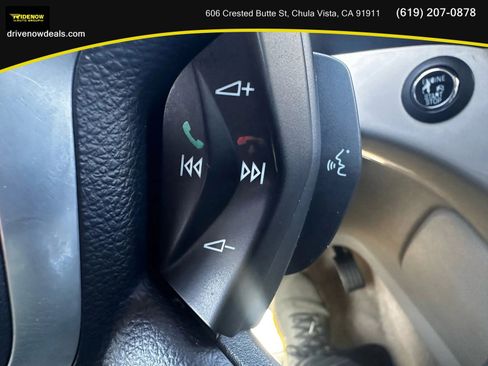 Used 2013 Ford C-MAX Energi SEL image 29