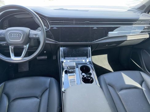 Used 2023 Audi Q7 2.0T Premium Plus w/ Premium Plus Package image 3