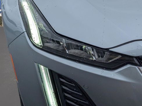 Used 2024 Cadillac CT5 Premium Luxury image 4