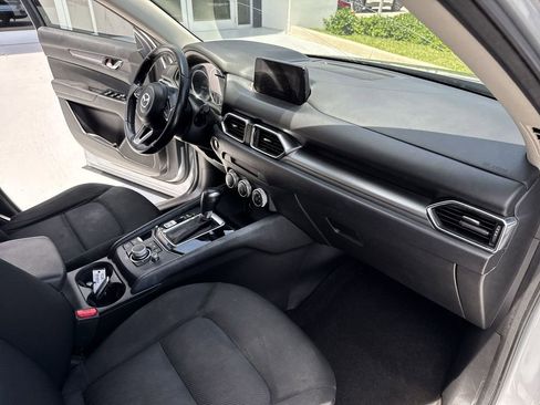 Used 2019 MAZDA CX-5 Sport FWD image 32
