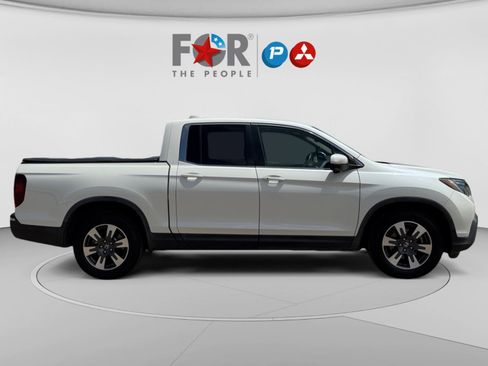 Used 2017 Honda Ridgeline RTL-T image 6