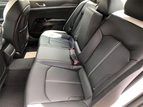 New 2025 Kia K5 GT-Line image 22