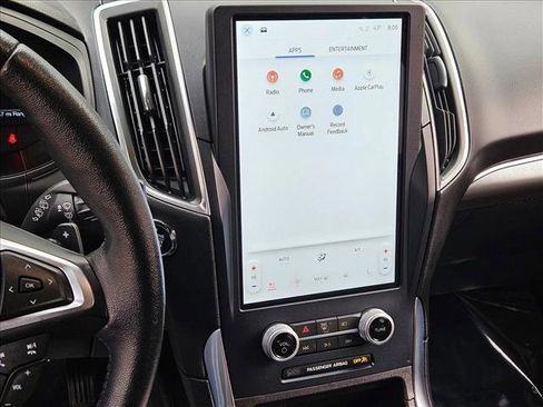 Used 2023 Ford Edge Titanium w/ Class II Trailer Tow Package image 14