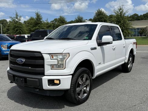 Used 2015 Ford F150 Lariat w/ Equipment Group 502A Luxury image 1