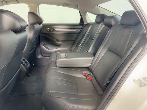 Used 2021 Honda Accord EX-L image 13