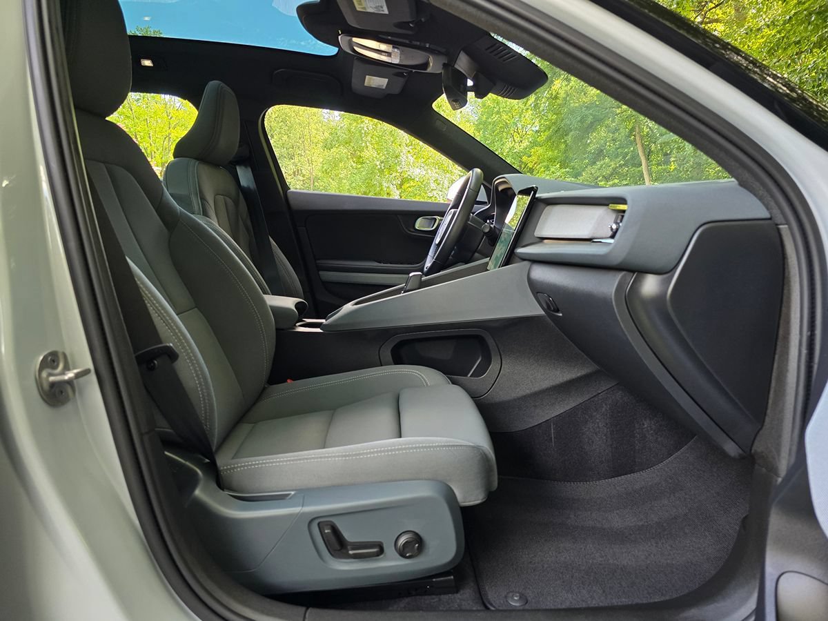 Used 2024 Polestar Polestar 2 AWD/4WD image 22