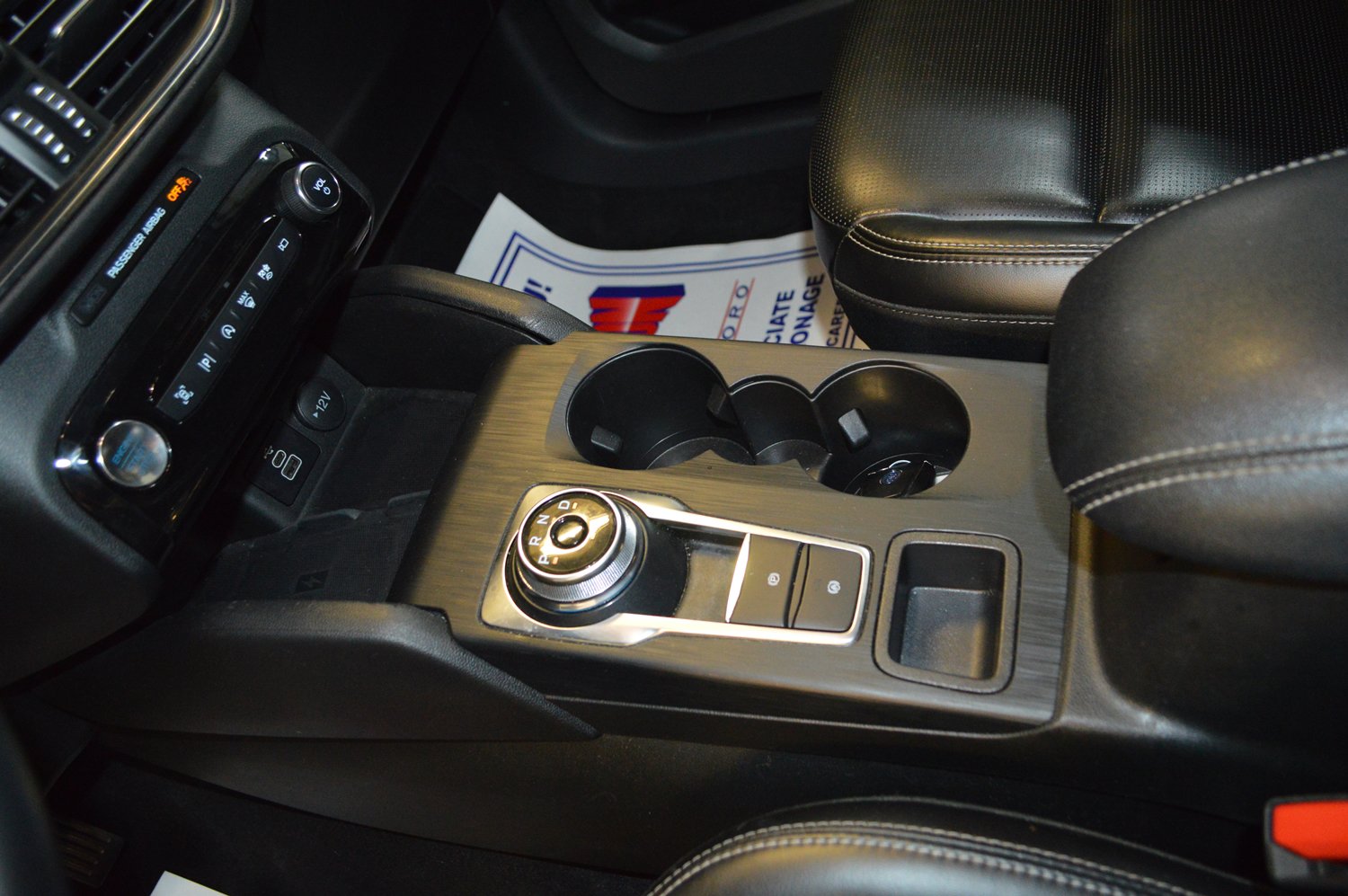 Used 2024 Ford Escape Platinum AWD/4WD image 20