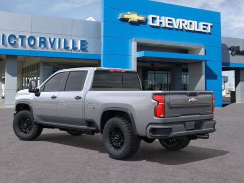 New 2026 Chevrolet Silverado 2500 ZR2 image 3