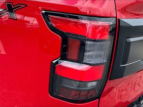 Used 2025 Nissan Frontier Pro-X w/ Pro Premium Package image 41