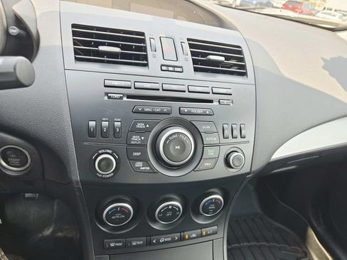 Used 2013 MAZDA MAZDA3 i Touring FWD image 20