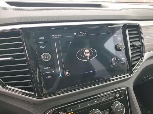 Used 2023 Volkswagen Atlas SEL image 21