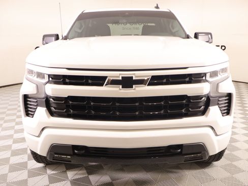 Used 2025 Chevrolet Silverado 1500 RST AWD/4WD image 9