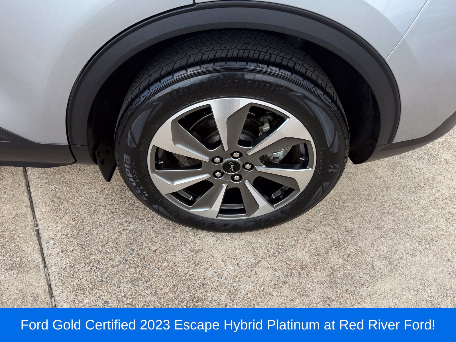 Certified 2023 Ford Escape Platinum FWD image 9