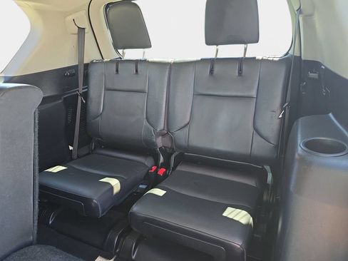 Used 2016 Lexus GX 460 w/ Premium Package AWD/4WD image 16