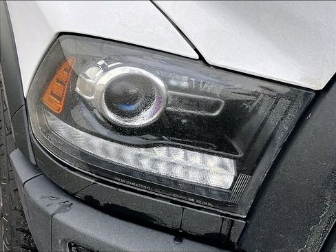 Used 2024 RAM 1500 Classic Warlock AWD/4WD image 31