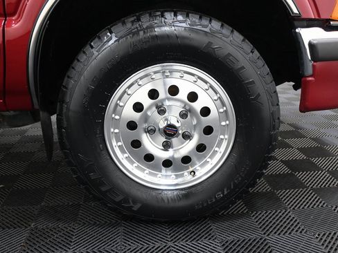 Used 2000 Chevrolet S10 Pickup LS w/ Preferred Equipment Group image 27