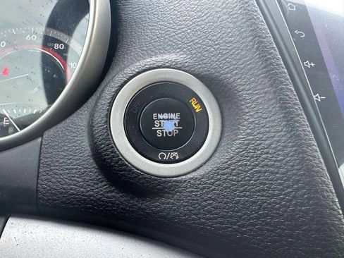 Used 2020 Dodge Journey SE w/ Blacktop Package image 33