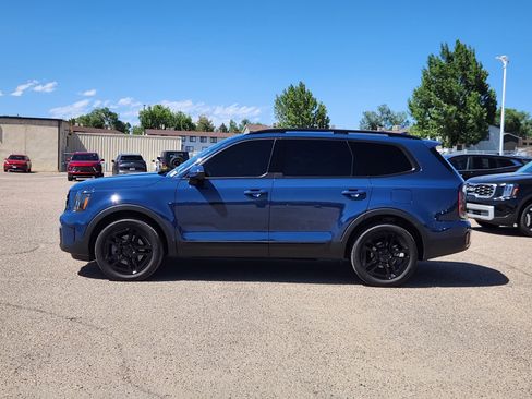 Used 2025 Kia Telluride EX X-Line AWD/4WD image 2