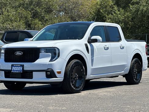New 2025 Ford Maverick Lobo AWD/4WD image 7