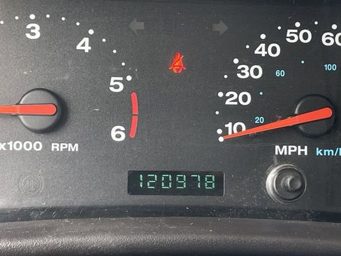 Used 2002 Jeep Wrangler Sahara image 14