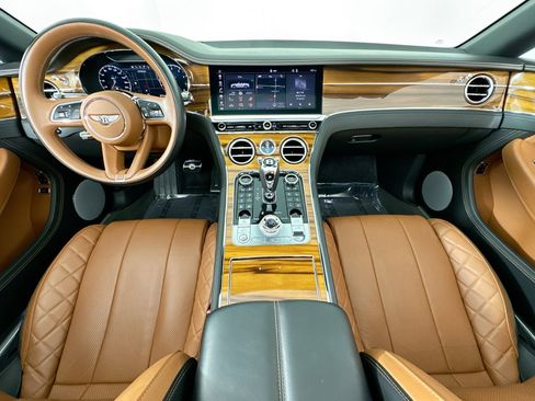Certified 2021 Bentley Continental GT image 4