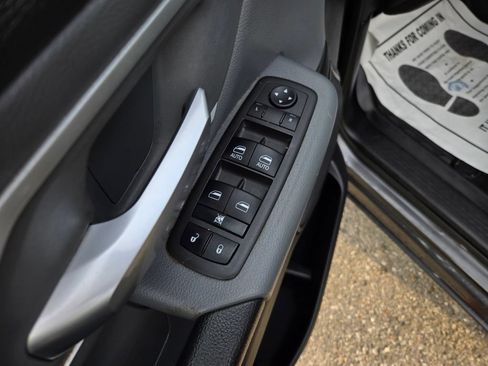 Used 2022 RAM 1500 Big Horn AWD/4WD image 15
