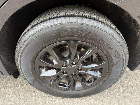 Used 2019 Chevrolet Equinox LS FWD image 10