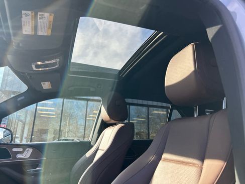 Used 2024 Mercedes-Benz GLE 350 4MATIC image 17