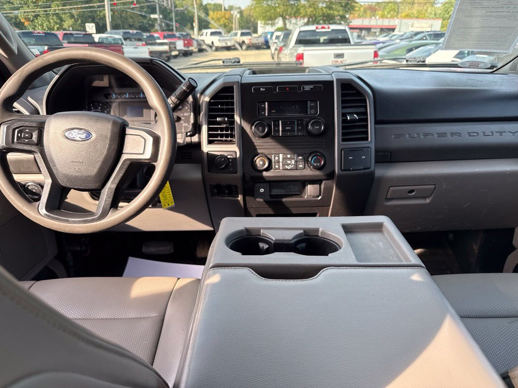 Used 2019 Ford F250 XL w/ Power Equipment Group AWD/4WD image 32