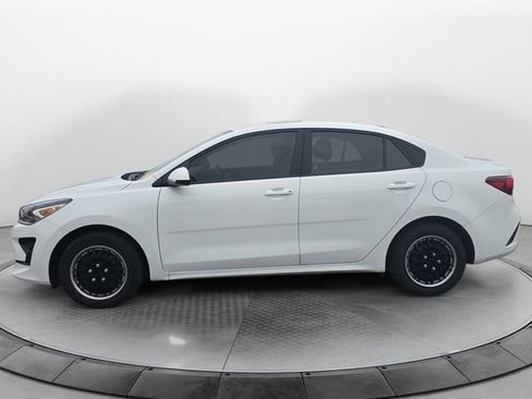 Used 2023 Kia Rio LX image 2