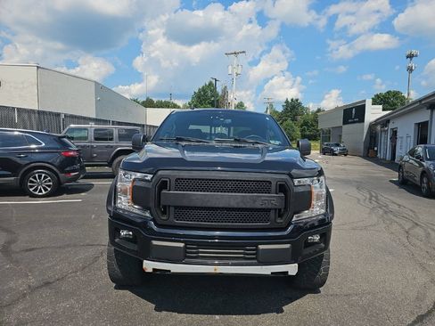 Used 2019 Ford F150 XLT w/ Equipment Group 302A Luxury AWD/4WD image 2