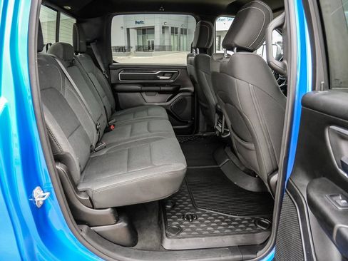 Used 2020 RAM 1500 Big Horn AWD/4WD image 40