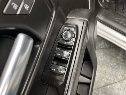 Used 2020 Chevrolet Silverado 1500 W/T w/ WT Value Package image 7