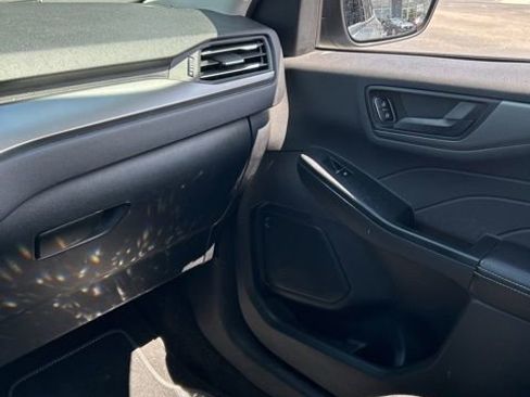 Used 2023 Ford Escape Active w/ Cold Weather Package image 20